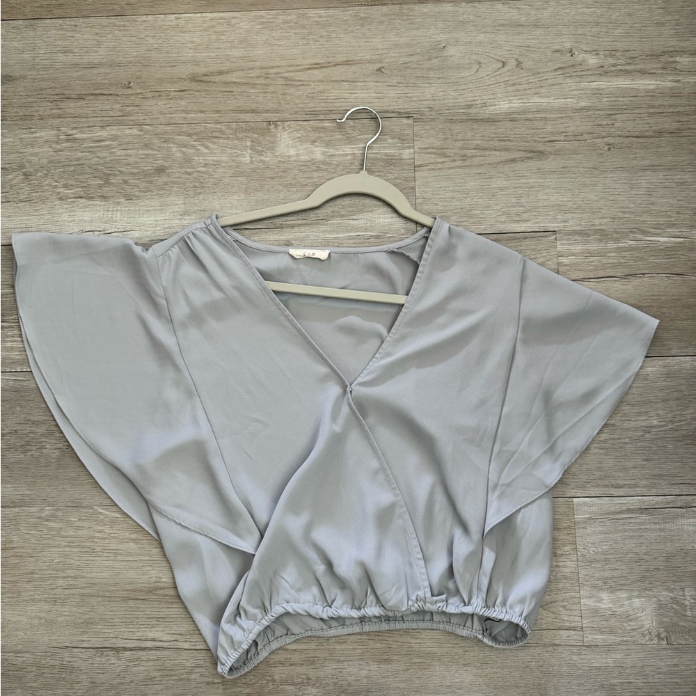 Flowy Grey Dress shirt